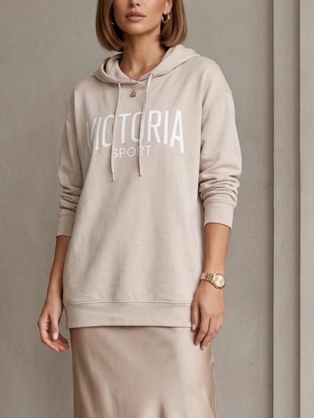 Victoria Sport Hoodie Women M Beige Excellent Cowl Neck Logo Pullover Athleisure